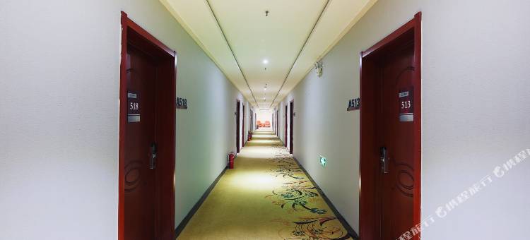 遨越酒店(保定满城桃园街店)图片