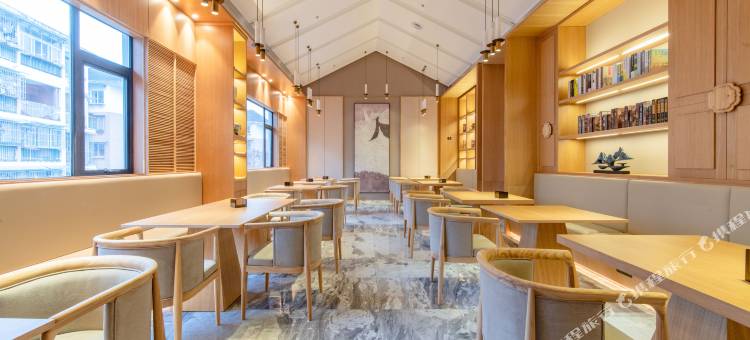 都江堰木庭酒店(都江堰融创乐园熊猫谷店)图片