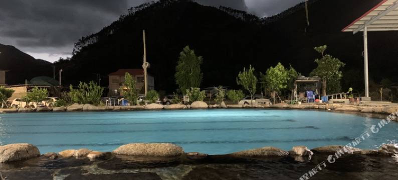 鹿百万吖公寓(和靖路1号分店)图片