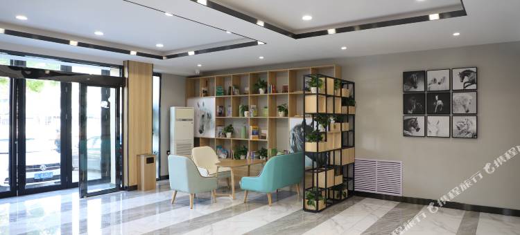 骏怡连锁酒店(盘锦双兴路火车站店)图片