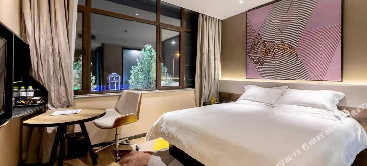 IU酒店(广州增城万达挂绿广场店)图片