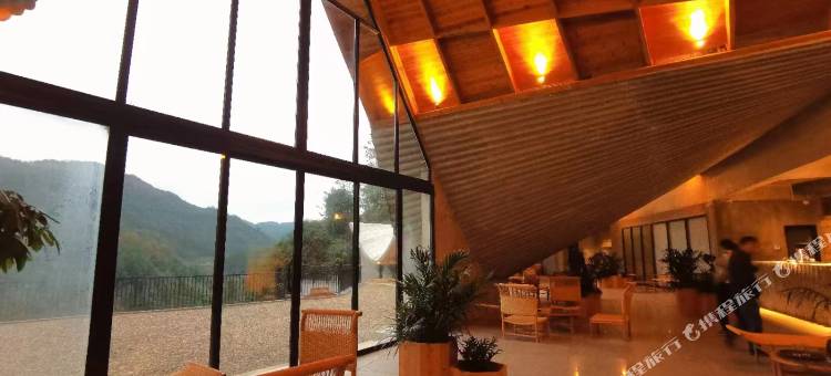 202村温泉民宿图片