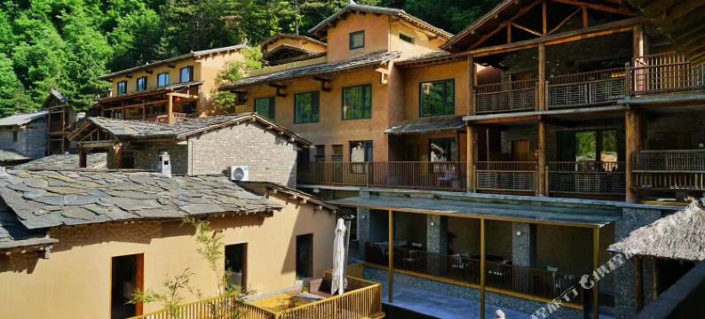 柞水望南山居(牛背梁国家森林公园终南山寨店)图片