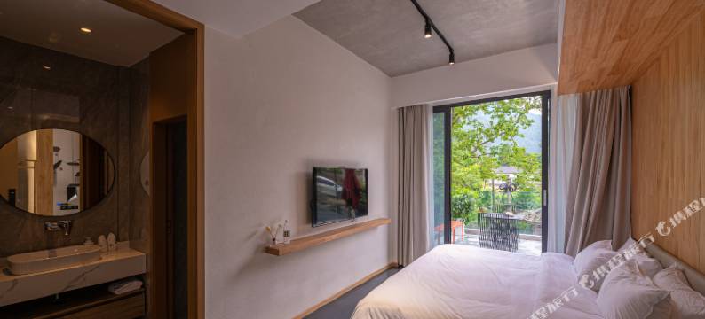 江油清溪山舍图片