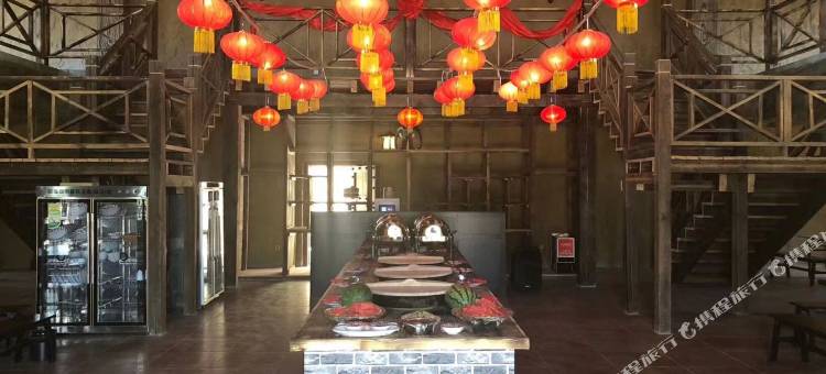 吐鲁番迟夏民宿(坎儿井源店)图片