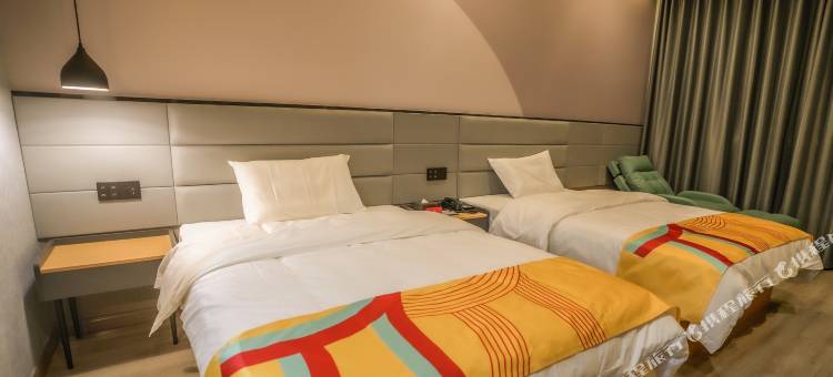 派酒店(高邮世贸中心店)图片