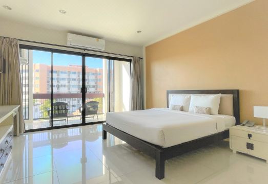 The Empire Nimman Hotel Overview