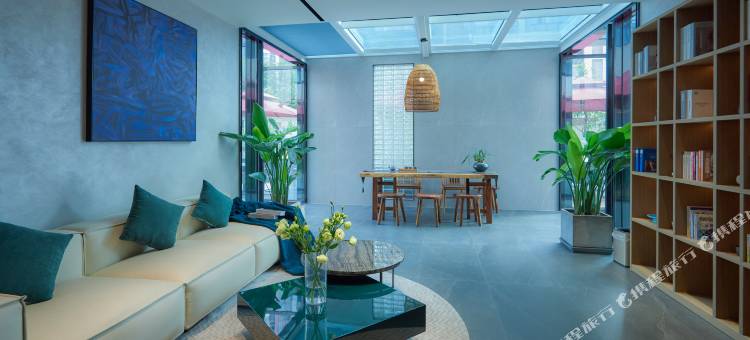 逸璟·Vista设计师花园酒店(宜宾临港新天地大学城店)图片
