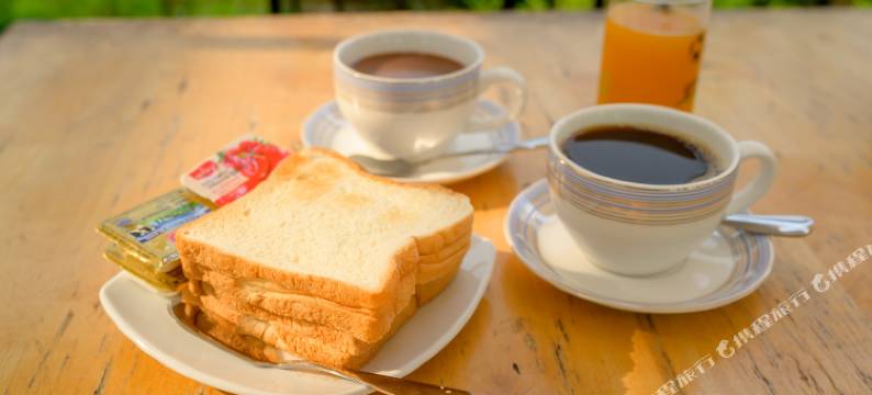 Halo Sea Koh Larn图片