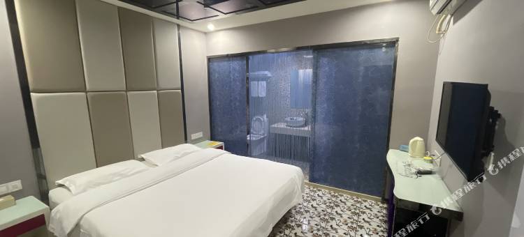 上海爱明酒店(虹桥机场航中路地铁站店)图片