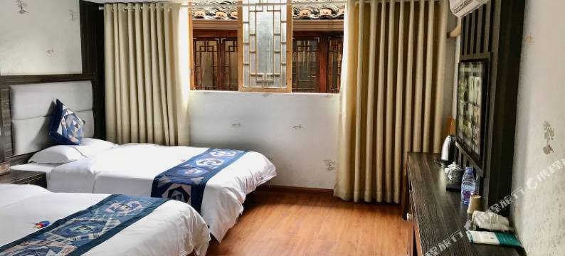 西江千户苗寨苗阿丽民宿(观景台店)图片