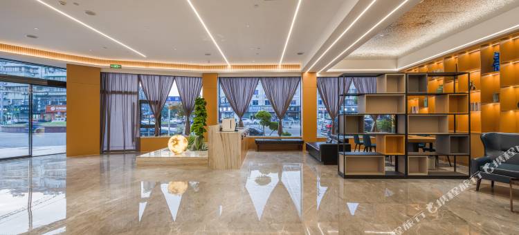 如家商旅酒店(衢州高铁站高新技术开发区店)图片