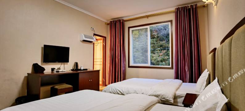 理县友谊峰大酒店(毕棚沟景区店)图片