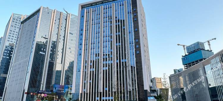 成都天东麓鸣酒店(杭州路地铁站店)图片