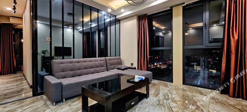 沭阳阑珊精品公寓(三匹马商业广场店)图片