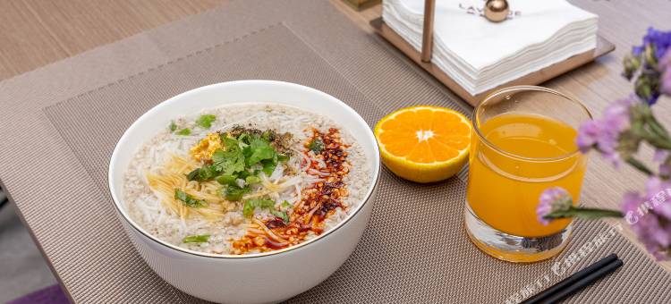 麗枫酒店(腾冲东湖公园闫家塘美食城店)图片