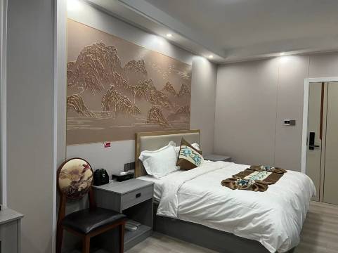 江达雅琸苍民宿客栈