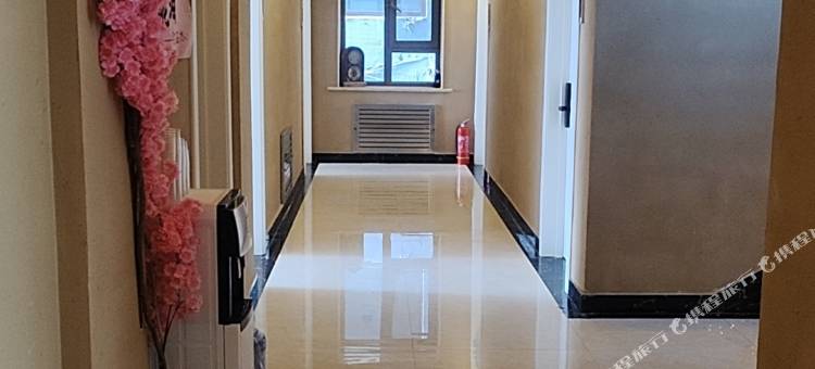 白山爱佳时尚宾馆图片