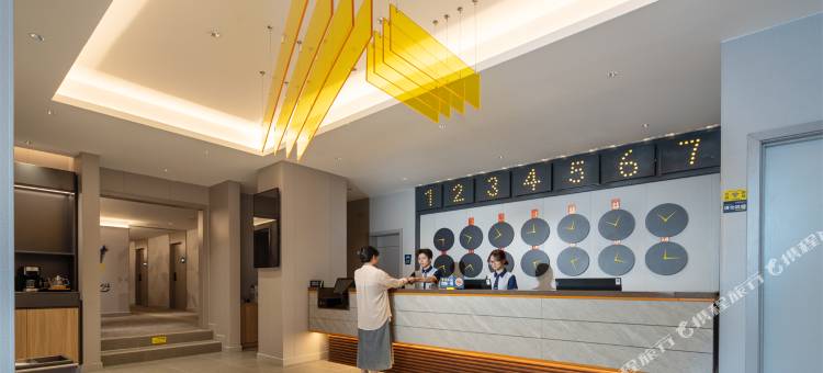 7天优品酒店(百色那坡保合时代广场店)图片