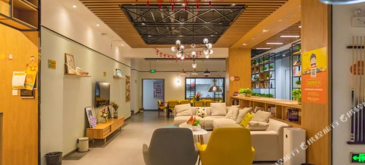 龙湖冠寓(虎泉店)图片