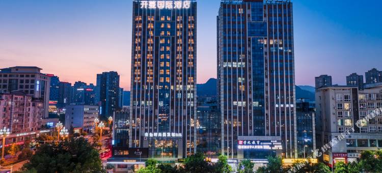 开蔓国际酒店(巴中江北客运中心店)图片