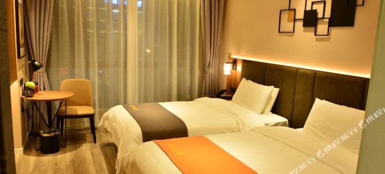 如家精选酒店(东海步行街高铁站店)图片