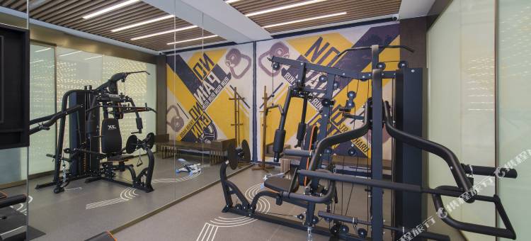 丽橙酒店·逸(西安永宁门省人民医院黄雁村地铁站店)图片