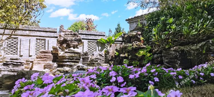 腾冲半坡沁院·森林花园客栈图片