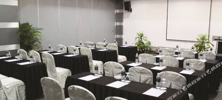 欣悦酒店(Symphony Suites Hotel)图片