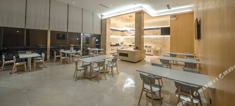 非繁城品酒店(张公桥东大街美食街店)图片