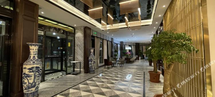 白玉兰酒店(阜阳颍上滨河大道店)图片