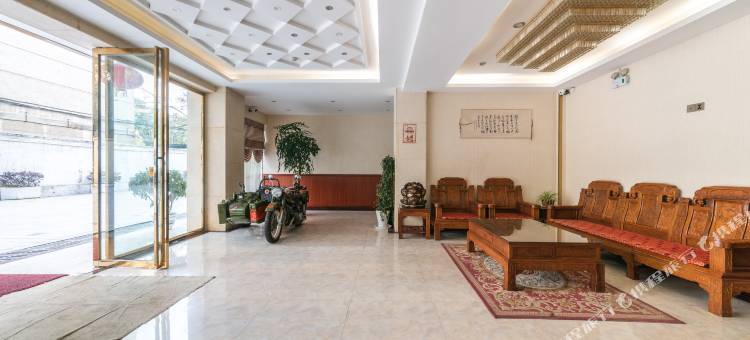 贵阳鑫元商务酒店(十里河滩花溪公园店)图片