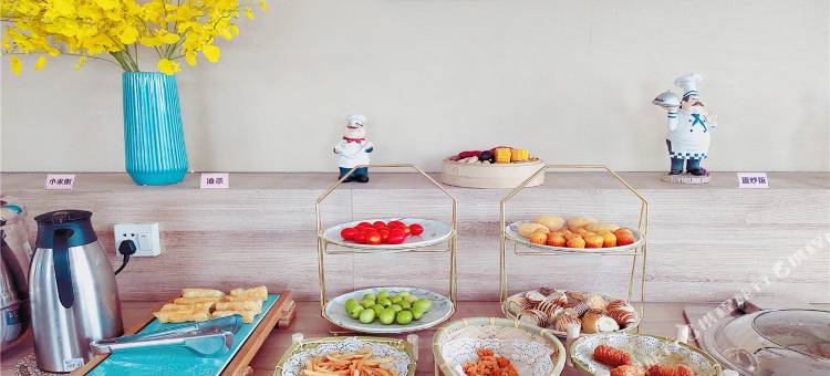 云朵轻语酒店(兴国站店)图片