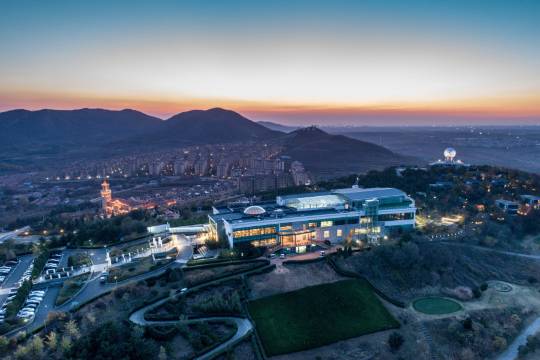 青島天泰山樂愛温泉藝術酒店