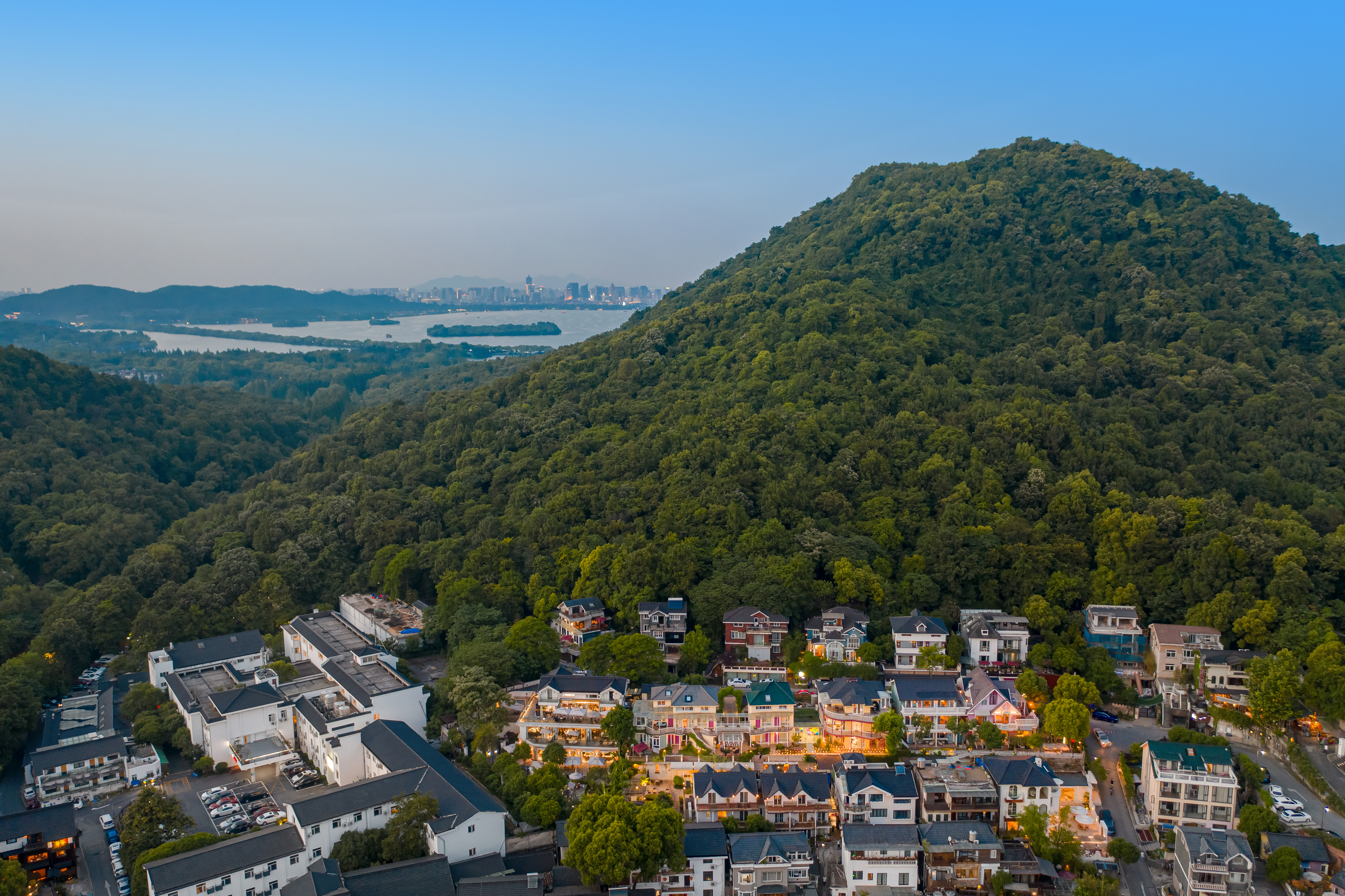 Chaxiang Lishe Holiday HostelOver view