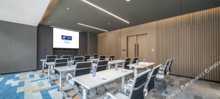 珠海拱北智选假日酒店(拱北口岸店)图片