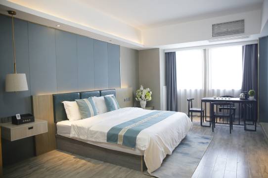 雅钥酒店(柳州柳南万达广场店)