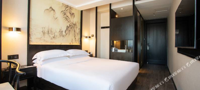 小城顾氏精品文化酒店(长春火车站西安桥轻轨站店)图片