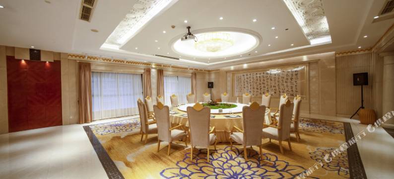 成都金河宾馆(天府广场宽窄巷子店)图片