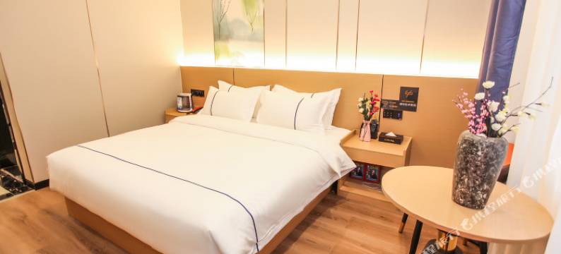 轻旅S酒店(天伦国际店)图片