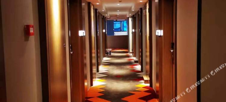 柏曼酒店(桂林两江四湖北极广场店)图片