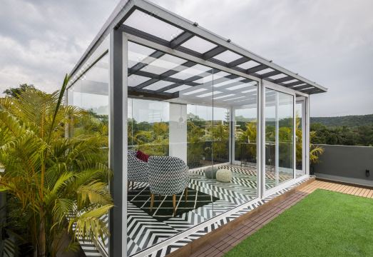 Fenicia Villas Hotel Overview