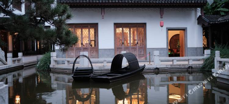 弥勒云外廿四客栈(湖泉生态园红河水乡店)图片