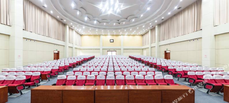 山东龙泉书苑大酒店图片