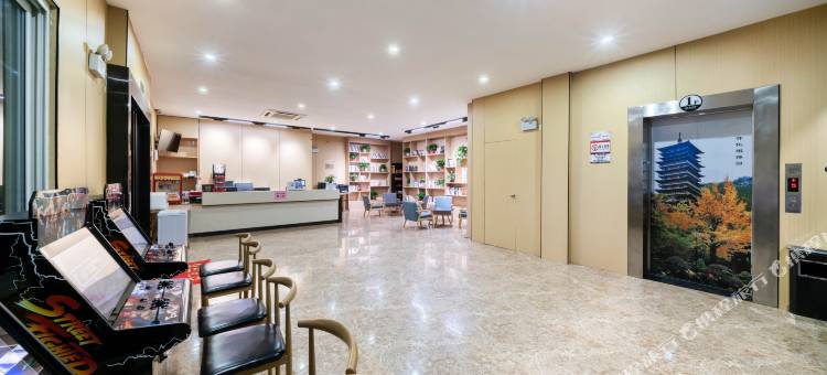 星洛客巨幕影院酒店(衢州国金中心水亭门店)图片