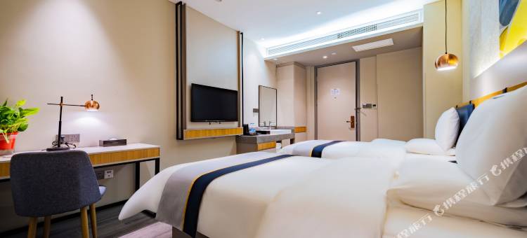 睿柏·云酒店(曲江理工大学交大南洋时代店)图片