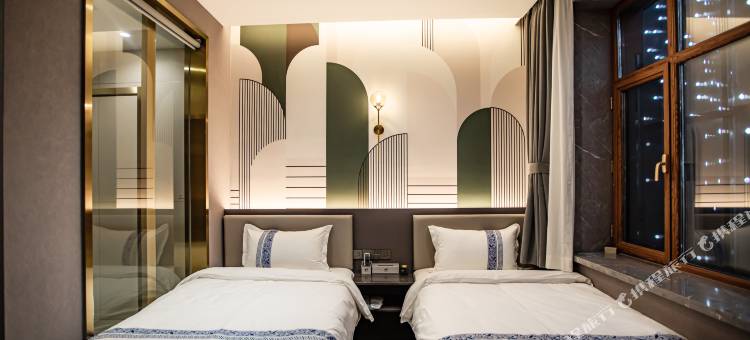 中兴·富悠酒店图片