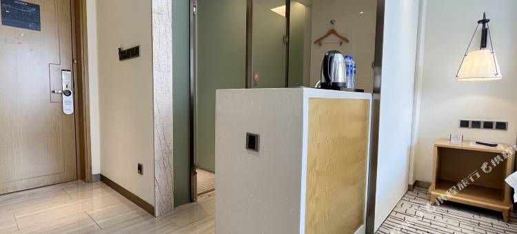 广州南鸿澳斯特酒店(南沙客运港站天后宫店)图片