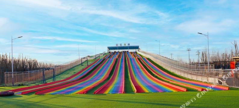 依丽兰酒店(白洋淀不夜城店)图片