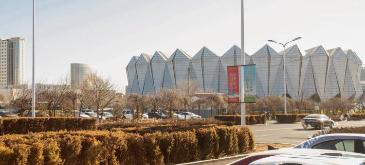 花贝壳酒店(乌兰察布市政府万达广场店)图片